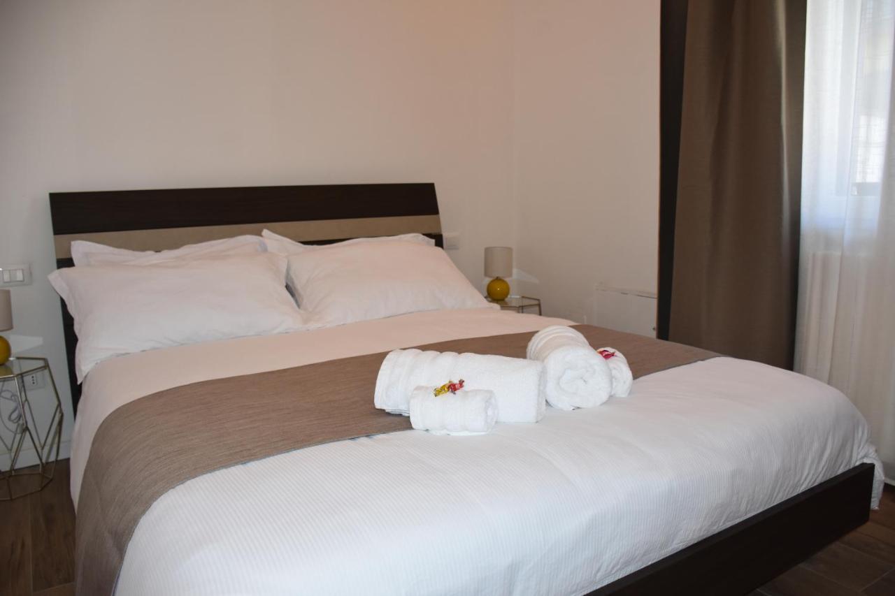 R & A Minerva Suites Pavia Exterior photo