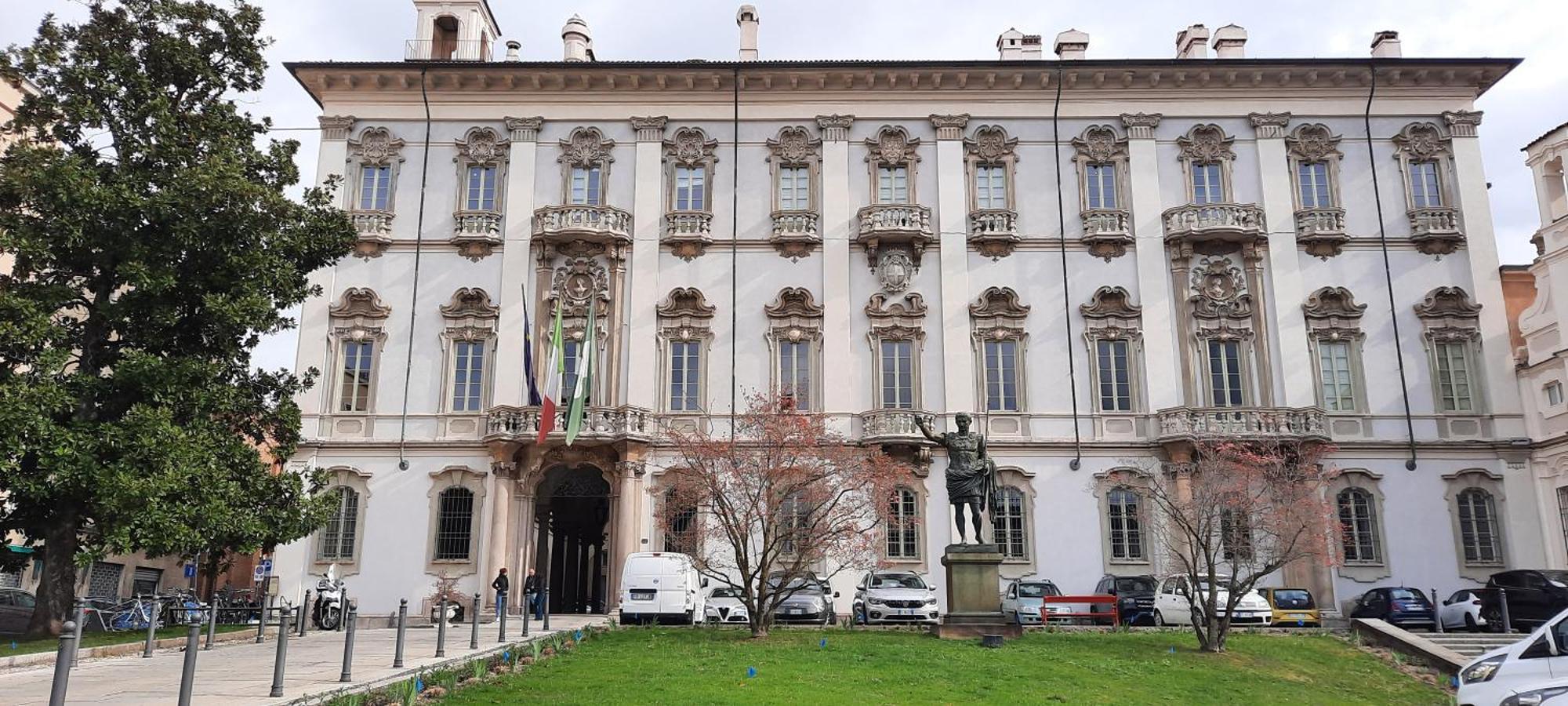 R & A Minerva Suites Pavia Exterior photo